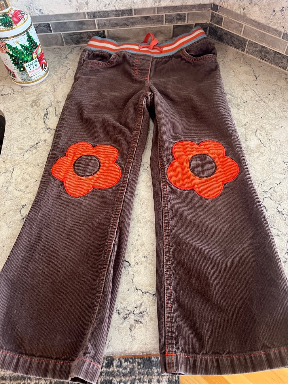 Mini Boden corduroy pants. Size 6. GUC